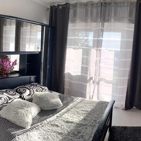 Alfredo Apartament Бузеу Екстер'єр фото