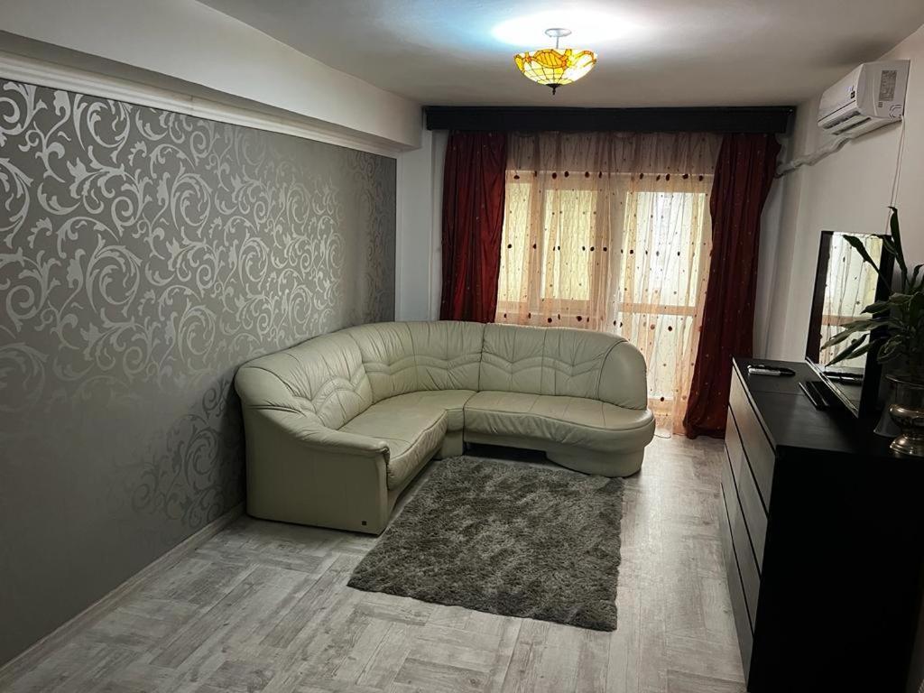 Alfredo Apartament Бузеу Екстер'єр фото