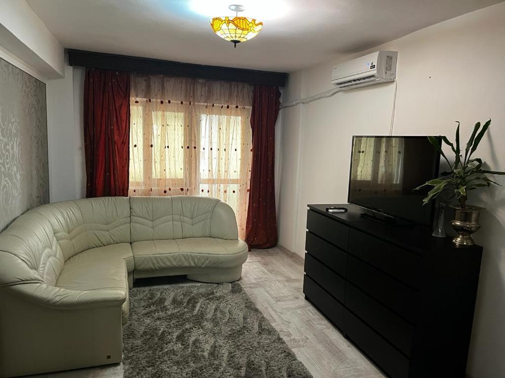 Alfredo Apartament Бузеу Екстер'єр фото